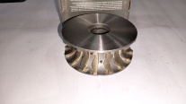 Круг DIAMUT алмазный G 120X35 V33 R15 1B SETT. LUN.